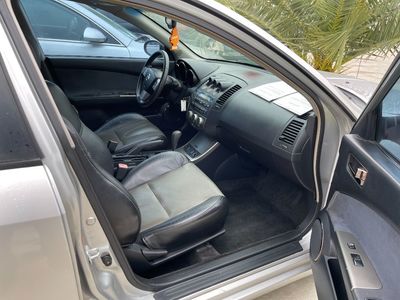 2005 Nissan Altima 3.5 SE-R