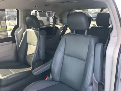 2011 Volkswagen ROUTAN SE