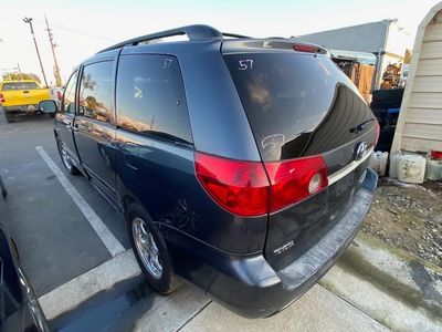 2006 Toyota SIENNA LE