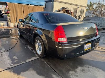 2005 Chrysler 300 TOURING