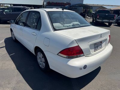 2004 Mitsubishi LANCER ES