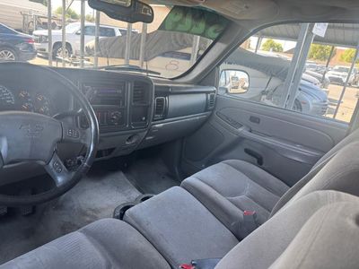 2005 Chevrolet SUBURBAN