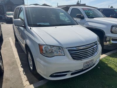 2012 Chrysler TOWN & COUNTRY TOURING