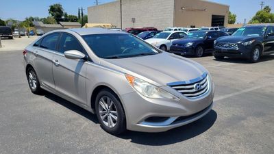 2011 Hyundai SONATA