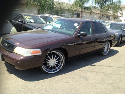 2001 Ford Crown Victoria Police Pkg Police Interceptor